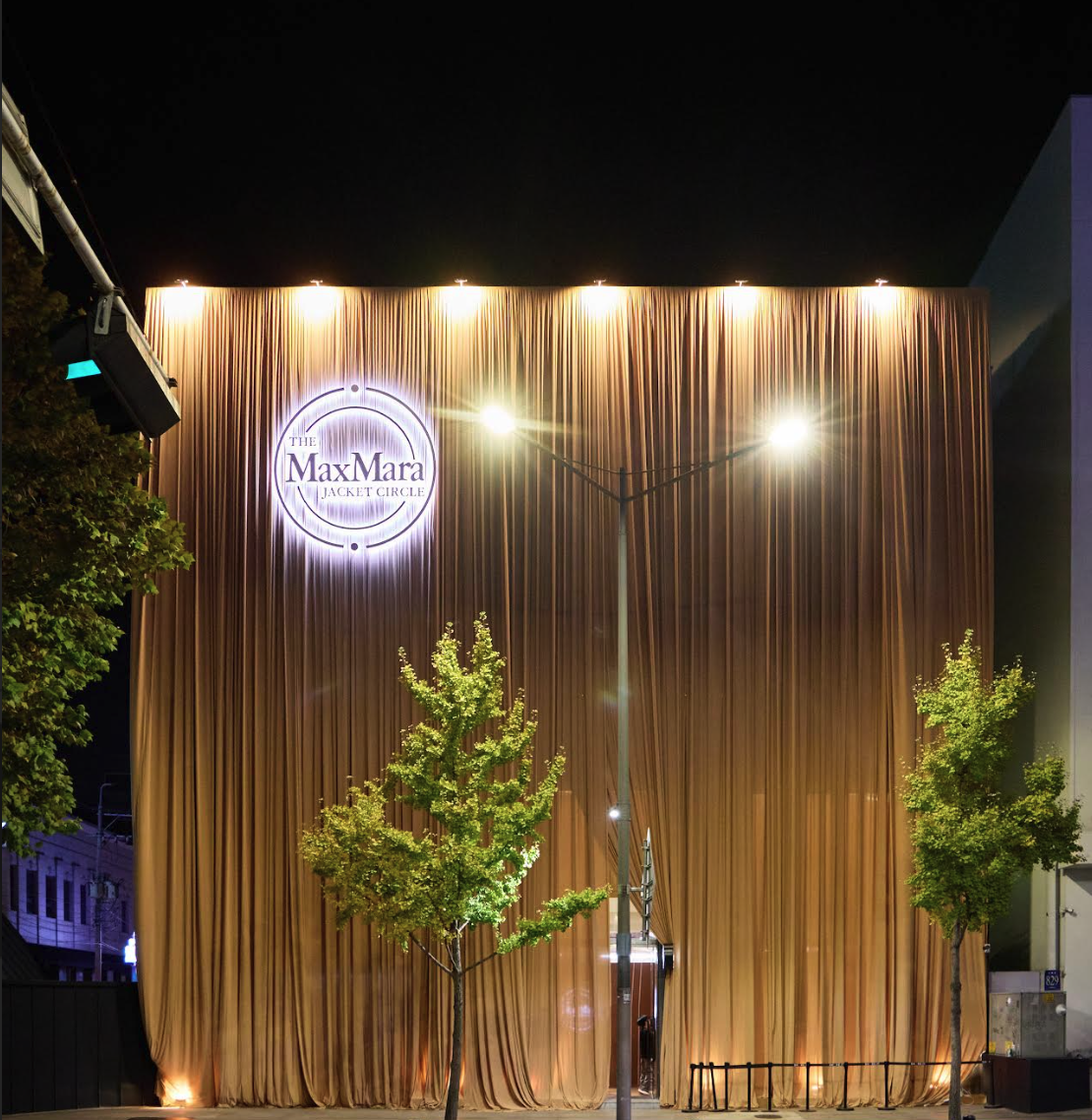 The Max Mar Jacket Circle - Seoul