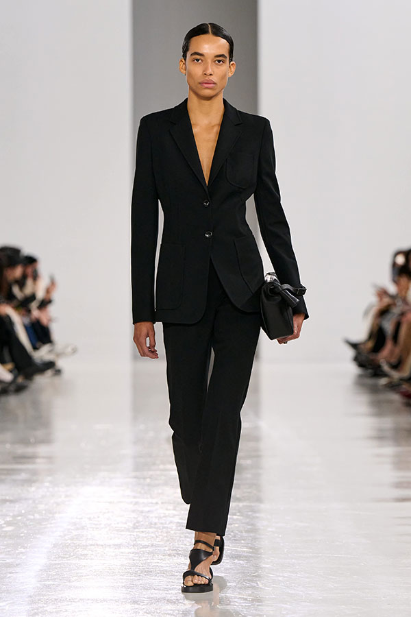 Spring Summer 2025 Fashion Show Science And Magic Max Mara